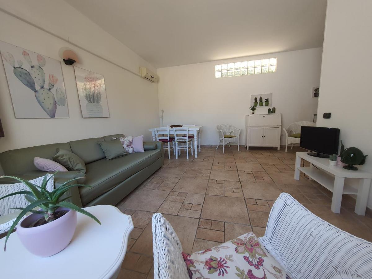 A Casa Di Carla - Villa In Salento Лечче Экстерьер фото