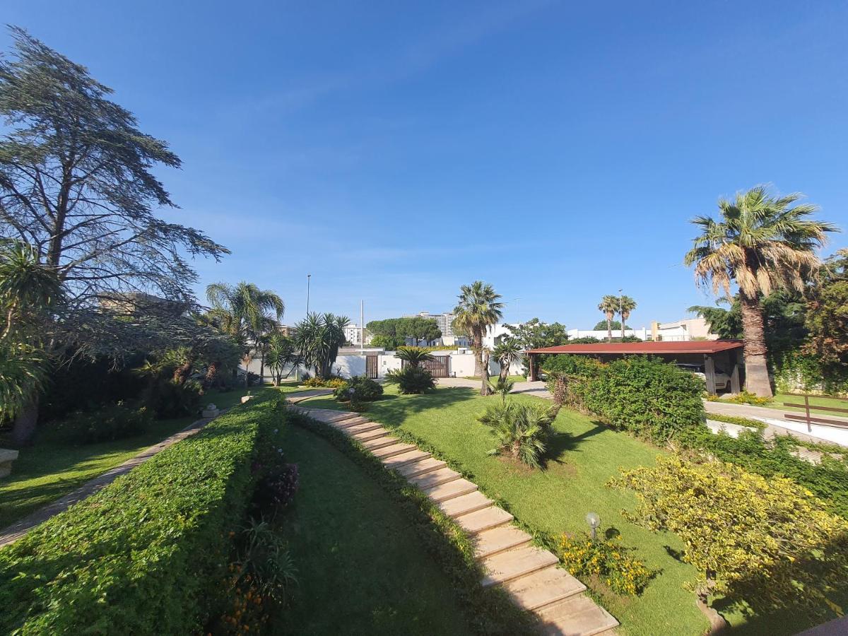 A Casa Di Carla - Villa In Salento Лечче Экстерьер фото