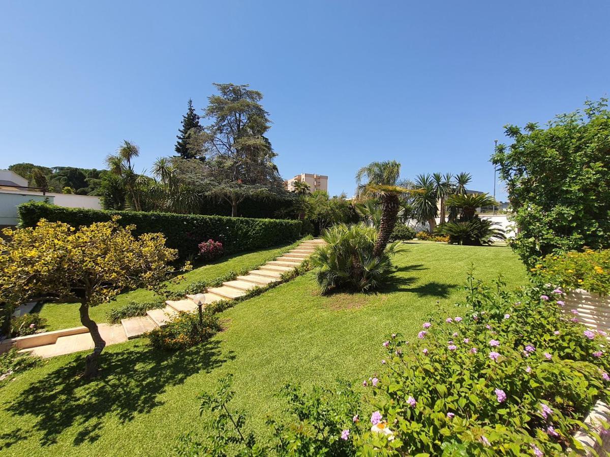 A Casa Di Carla - Villa In Salento Лечче Экстерьер фото
